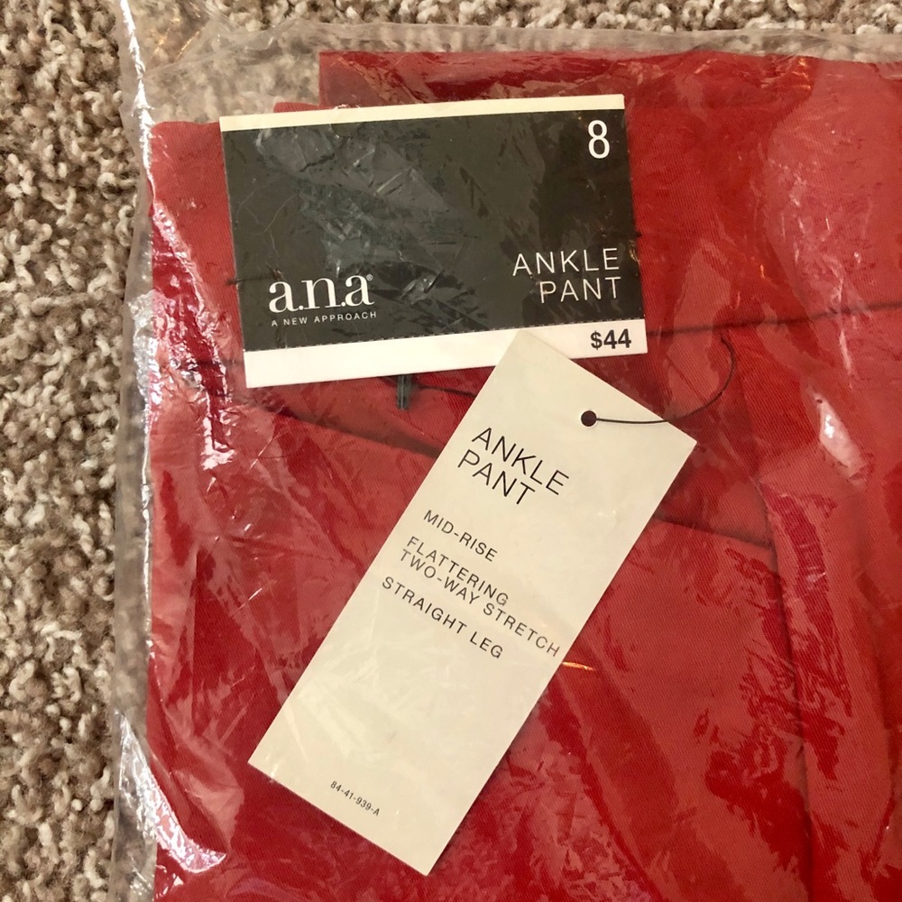 a.n.a. Ankle Pant Mid Rise Straight Leg NWT Size 8